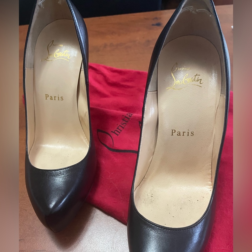 Christian Louboutin Pumps
